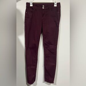 Vanilla Star Women’s 9 Mid Rise Purple Skinny Jeans